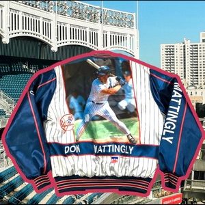 💎 ViNTaGe 💎  1990's DaM MaTTiNGLy  N.Y🗽 YaNKeeS ⚾️  🧥 ⚠️*USeD
